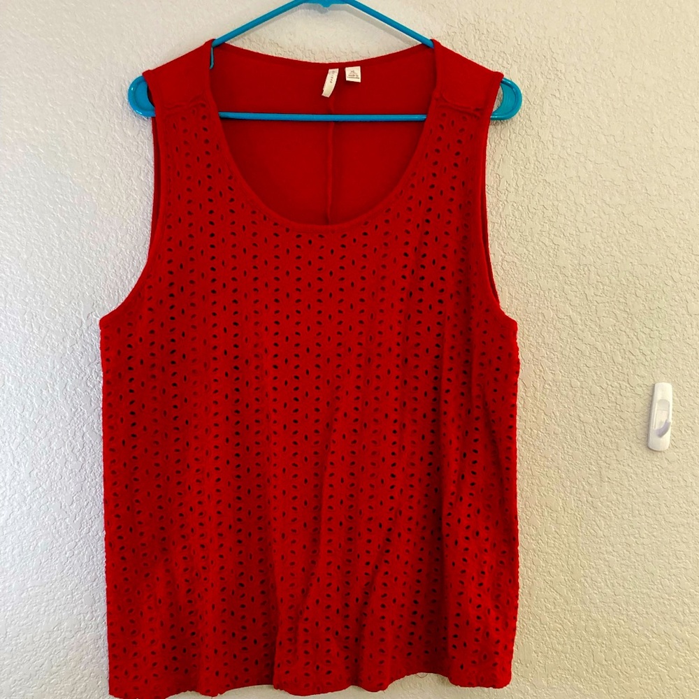 Cato Red Sleeveless Eyelet Top with Liner